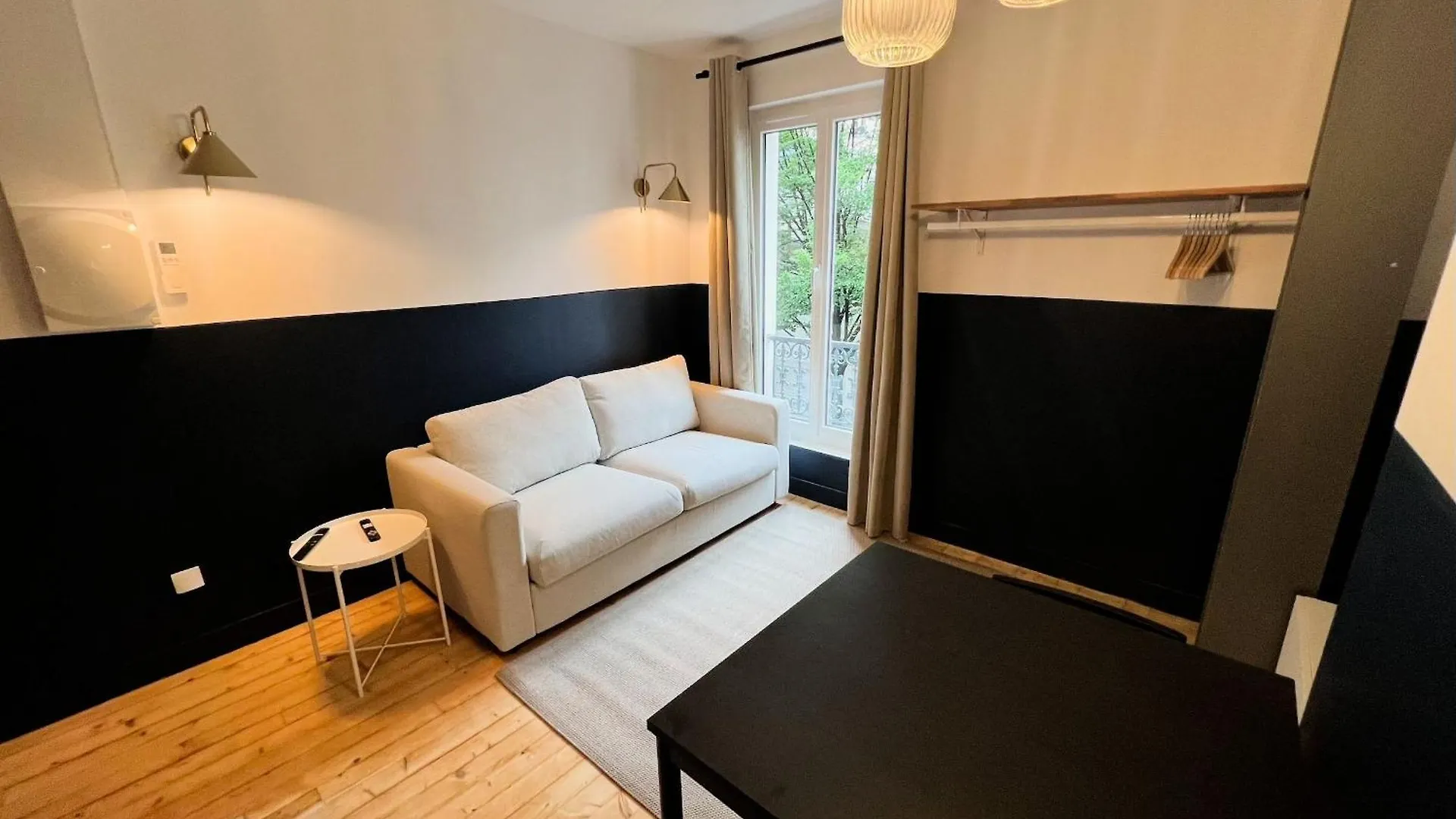 Pere Lachaise Apartment *